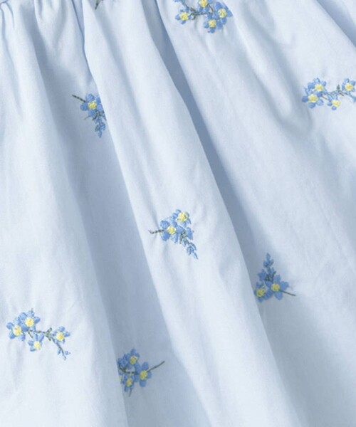 BRANSHES（ブランシェス）の「【おそろい】花刺しゅうワンピース（ワンピース・キッズ・オフホワイト/ブルー・120/90/80/100/130/110/140/150）」の9枚目の写真