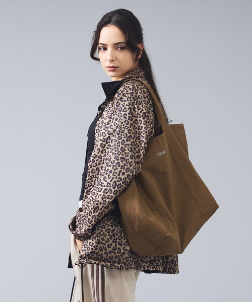 TAION（タイオン）の「【TAION /タイオン】TOTE BAG-L/トートバッグL/リバーシブル【WEB限定】（トートバッグ・レディース・ベージュ/ブラウン/ブラック・フリー）」の14枚目の写真