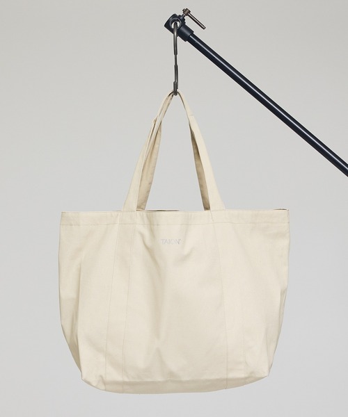 TAION（タイオン）の「【TAION /タイオン】TOTE BAG-L/トートバッグL/リバーシブル【WEB限定】（トートバッグ・レディース・ベージュ/ブラウン/ブラック・フリー）」の5枚目の写真