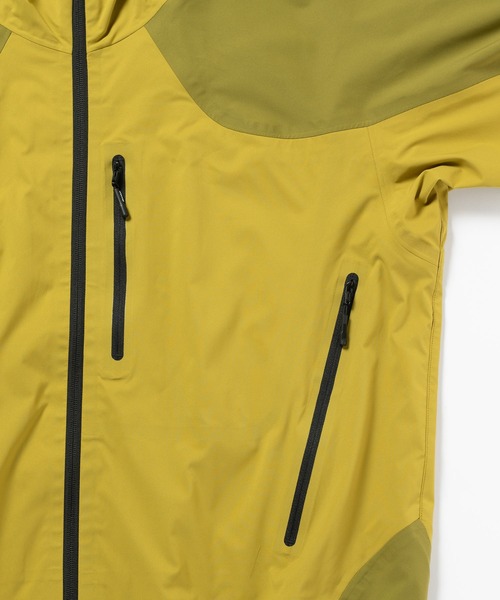 Gramicci（グラミチ）の「DWR HOODED FIELD JACKET / DWRフーデッドフィールドジャケット Gramicci グラミチ（ナイロンジャケット・メンズ・オリーブ/ブラック・XS/S/M/L/XL/XXL）」の15枚目の写真
