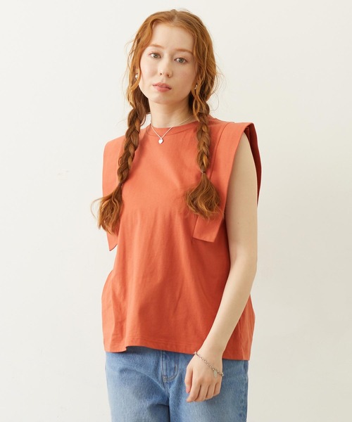 MILKFED.(ミルクフェド)の「BOXY SLEEVELESS TOP(Tシャツ/カットソー・レディース・オートミール/ブラウン/ブラック・ONE SIZE)」の1枚目の写真