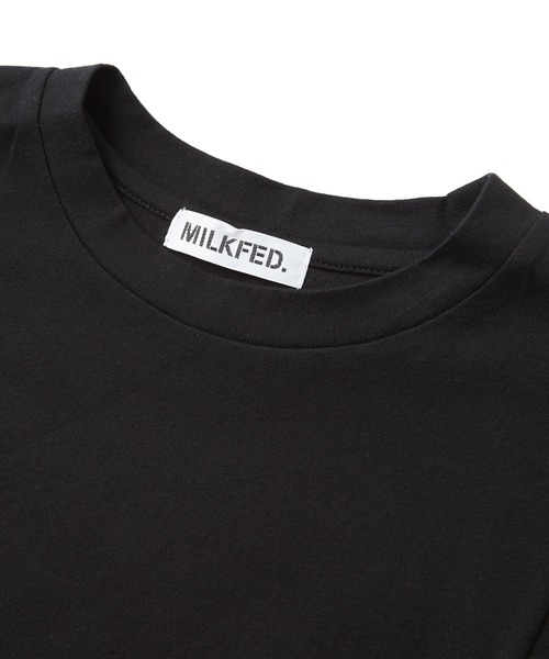 MILKFED.(ミルクフェド)の「BOXY SLEEVELESS TOP(Tシャツ/カットソー・レディース・オートミール/ブラウン/ブラック・ONE SIZE)」の20枚目の写真