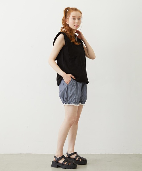MILKFED.(ミルクフェド)の「BOXY SLEEVELESS TOP(Tシャツ/カットソー・レディース・オートミール/ブラウン/ブラック・ONE SIZE)」の12枚目の写真
