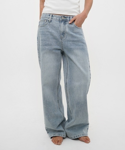 BLACKUP（ブラックアップ）の「[B-DENIM] WASHING LOW SLIM BOOTS-CUT JEANS 053（デニムパンツ・レディース・ライトブルー/ブルー・SMALL/MEDIUM/LARGE）」の16枚目の写真