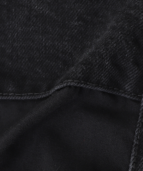 Maison Margiela（メゾンマルジェラ）の「MAISON MARGIELA(メゾン マルジェラ) CONTRAST POKET DENIM パンツ（デニムパンツ・メンズ・ブラック/ブルー・44/42）」の7枚目の写真