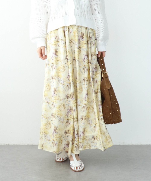 Jines（ジネス）の「フラワープリントヘムスカート（スカート・レディース・ブルー/イエロー・38）」の2枚目の写真