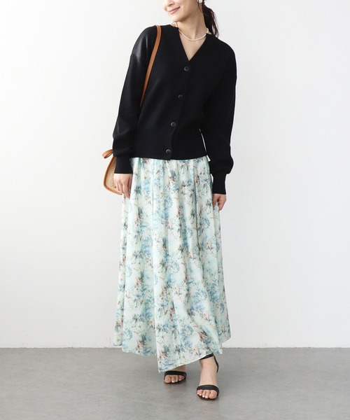 Jines（ジネス）の「フラワープリントヘムスカート（スカート・レディース・ブルー/イエロー・38）」の3枚目の写真