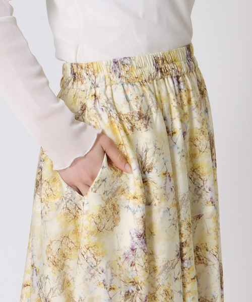 Jines（ジネス）の「フラワープリントヘムスカート（スカート・レディース・ブルー/イエロー・38）」の15枚目の写真