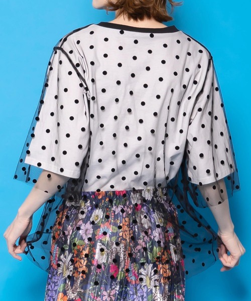 ScoLar（スカラー）の「161644：ドットチュール重ね花ネコ柄Tシャツ（Tシャツ/カットソー・レディース・イエロー/パープル/オフホワイト/ブラック・M）」の12枚目の写真