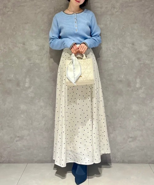 Maison de FLEUR(メゾンドフルール)の「スカーフ付きリボンキルティング2Wayスクエアトート(ハンドバッグ・レディース・ブラック/アイボリー/ピンク・FREE)」の11枚目の写真