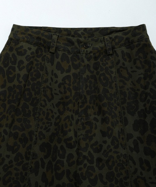 Revo.（レボ）の「Revo. アニマル レオパードパターン 2way ワイドパンツ（その他パンツ・メンズ・ホワイト/オリーブ/ブラウン・1/2）」の11枚目の写真