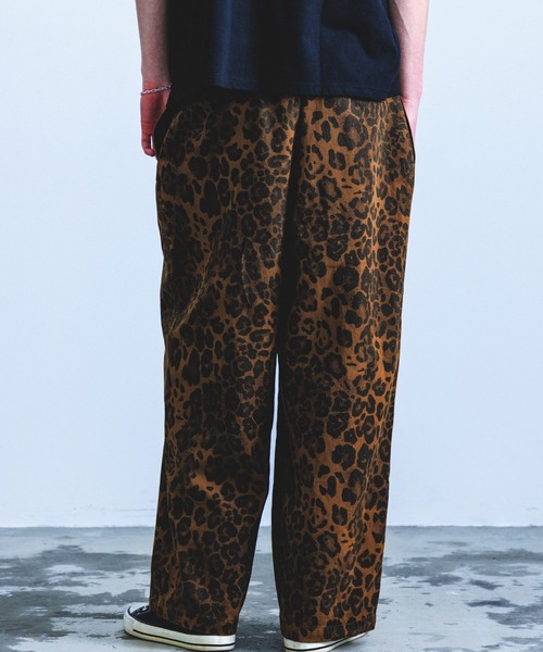 Revo.（レボ）の「Revo. アニマル レオパードパターン 2way ワイドパンツ（その他パンツ・メンズ・ホワイト/オリーブ/ブラウン・1/2）」の18枚目の写真