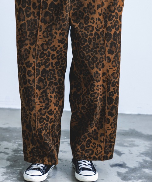 Revo.（レボ）の「Revo. アニマル レオパードパターン 2way ワイドパンツ（その他パンツ・メンズ・ホワイト/オリーブ/ブラウン・1/2）」の4枚目の写真