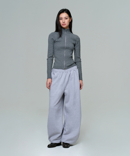 ERA(エラ)の「UNISEX ERA WIDE JOGGER SWEATPANTS - MELANGE GRAY(スウェットパンツ・レディース・グレー・LARGE/MEDIUM/SMALL)」の1枚目の写真