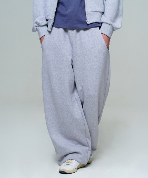 ERA(エラ)の「UNISEX ERA WIDE JOGGER SWEATPANTS - MELANGE GRAY(スウェットパンツ・レディース・グレー・LARGE/MEDIUM/SMALL)」の3枚目の写真