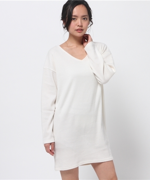 Shelly island(シェリーアイランド)の「【Shelly island】ドロップショルダーニットカットワンピース(ワンピース・レディース・ホワイト/ライトグレー/ブラック・FREE)」の1枚目の写真