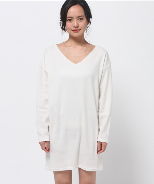 Shelly island(シェリーアイランド)の「【Shelly island】ドロップショルダーニットカットワンピース(ワンピース・レディース・ホワイト/ライトグレー/ブラック・FREE)」の11枚目の写真