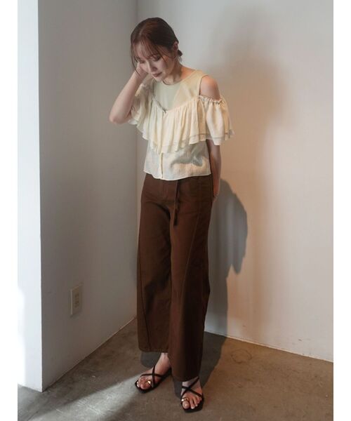 LAGUNAMOON(ラグナムーン)の「フレアデザインドッキングカットトップス 【夏服】【半袖】(Tシャツ/カットソー・レディース・ブラック/アイボリー・FREE)」の17枚目の写真