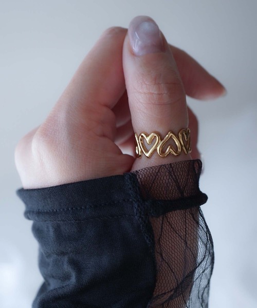 CERCA(チェルカ)の「saran jewelry/サイズ調節可能 ハート透かし 2way リング/アレルギー対応(リング・レディース・ゴールド/シルバー・FREE)」の12枚目の写真
