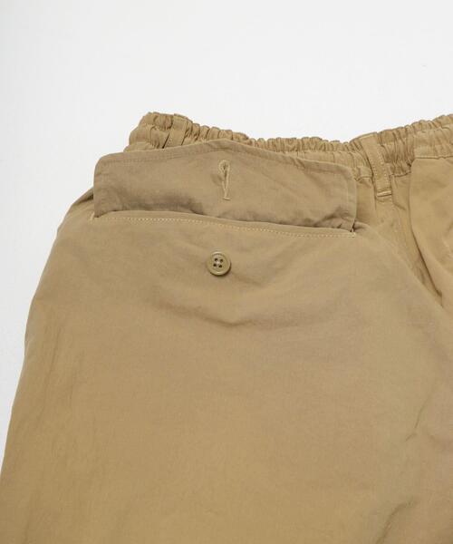 FORK&SPOON（フォークアンドスプーン）の「FORK&SPOON　クリンクルワイドショーツ（その他パンツ・メンズ・ベージュ/ブラック・4/5）」の9枚目の写真