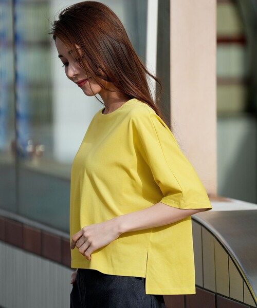 ANY SIS(エニィスィス)の「ショート丈ドルマン5分袖 プルオーバー(Tシャツ/カットソー・レディース・ホワイト系/黄土色系/ブラック系/ブルー系/ピンク系/イエロー系・X-SMALL)」の13枚目の写真