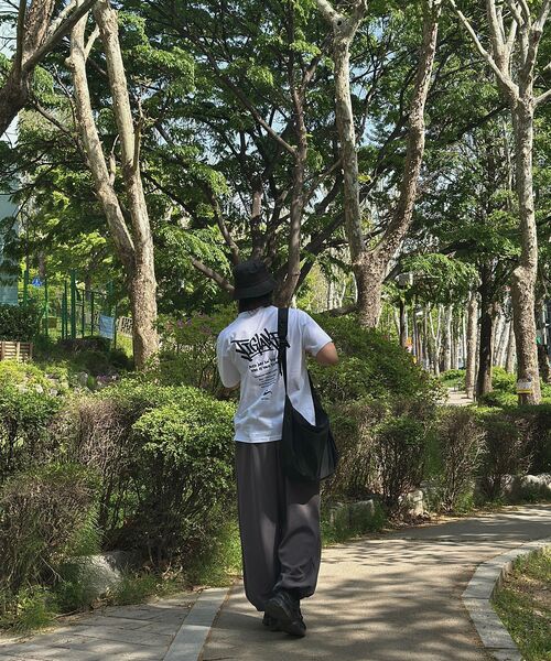 TI.GLAKE（ティーグレイク）の「ロウリーフ オーバーサイズ 半袖Tシャツ ホワイト（Tシャツ/カットソー・メンズ・その他・LARGE/X-LARGE/XX-LARGE）」の6枚目の写真