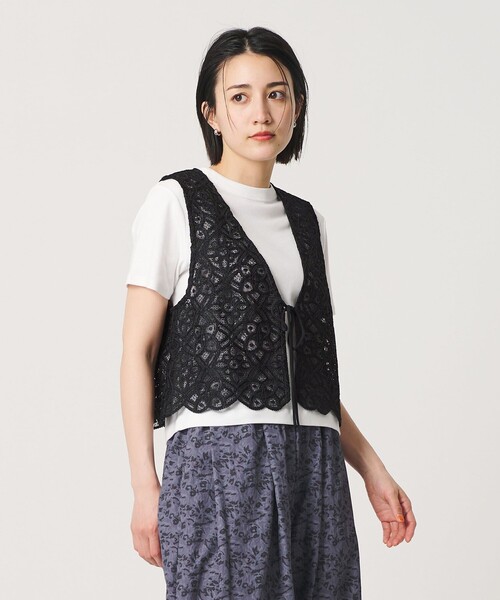 BEAUTY&YOUTH UNITED ARROWS（ビューティーアンドユースユナイテッドアローズ）の「コードレース ショートベスト（ベスト・レディース・オフホワイト/ブラック・FREE）」の22枚目の写真