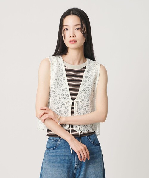 BEAUTY&YOUTH UNITED ARROWS（ビューティーアンドユースユナイテッドアローズ）の「コードレース ショートベスト（ベスト・レディース・オフホワイト/ブラック・FREE）」の18枚目の写真