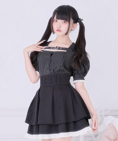 Pal elfy(パルエルフィー)の「ベルト付きストライプパフスリーブブラウス(シャツ/ブラウス・レディース・ブラック系その他/グレー・フリー)」の2枚目の写真