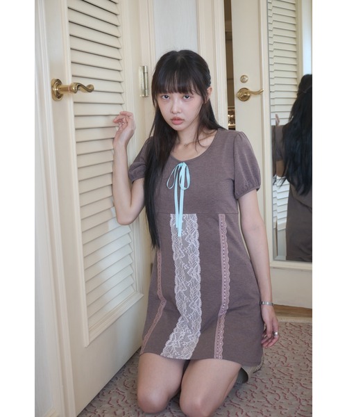 Smyeon(スミョン)の「Lace detail t-shirt dress/レース付きカットワンピース(ワンピース・レディース・グレー/ブラウン・FREE)」の15枚目の写真