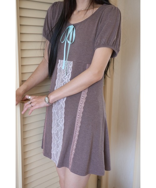Smyeon(スミョン)の「Lace detail t-shirt dress/レース付きカットワンピース(ワンピース・レディース・グレー/ブラウン・FREE)」の13枚目の写真
