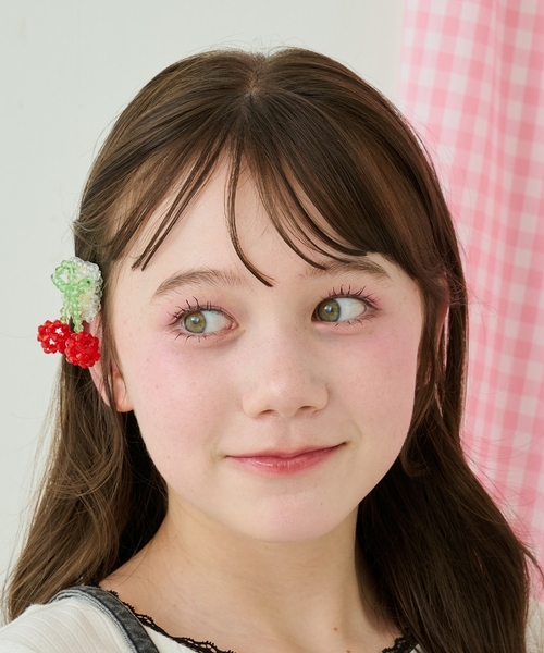 mezzo piano Junior(メゾピアノジュニア)の「キラキラビーズチェリーピン(その他ヘアアクセサリー・キッズ・レッド・F)」の6枚目の写真