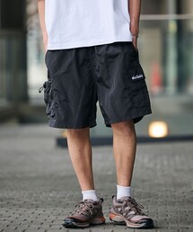 WILD THINGS（ワイルドシングス）の「WILD THINGS/ワイルドシングス 限定展開 WILD THINGS×FREAK'S STORE/ワイルドシングス 別注 ワンポイント刺繍 カーゴショーツ（カーゴパンツ）」