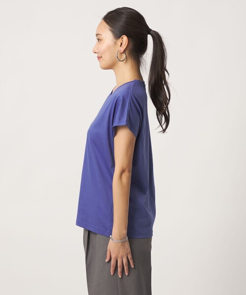 A DAY IN THE LIFE UNITED ARROWS(アデイインザライフユナイテッドアローズ)の「テンジク Vネック Tシャツ <A DAY IN THE LIFE>(Tシャツ/カットソー・レディース・オフホワイト/コバルトブルー/ダークグレー/その他1・FREE)」の12枚目の写真