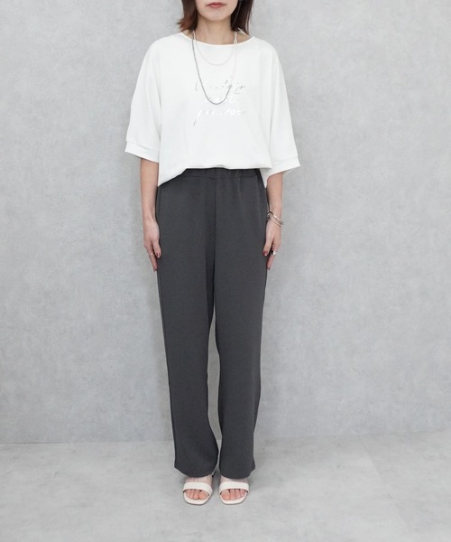 SELECT LEVERY(セレクトリベリー)の「接触冷感 スムース ドルマン プルオーバー(Tシャツ/カットソー・レディース・オフホワイト/ブラウン/グリーン/ブラック・LARGE/MEDIUM)」の5枚目の写真