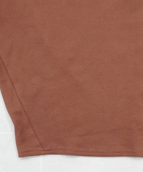 SELECT LEVERY(セレクトリベリー)の「接触冷感 スムース ドルマン プルオーバー(Tシャツ/カットソー・レディース・オフホワイト/ブラウン/グリーン/ブラック・LARGE/MEDIUM)」の12枚目の写真