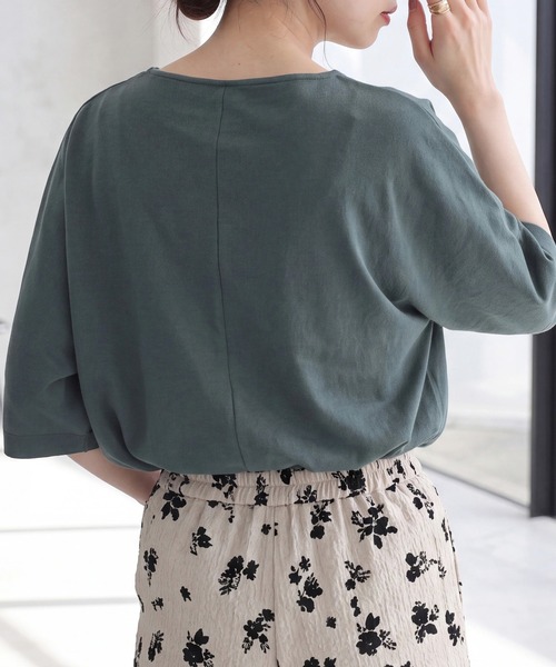 SELECT LEVERY(セレクトリベリー)の「接触冷感 スムース ドルマン プルオーバー(Tシャツ/カットソー・レディース・オフホワイト/ブラウン/グリーン/ブラック・LARGE/MEDIUM)」の21枚目の写真