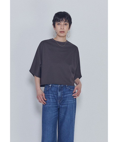 1er Arrondissement（プルミエアロンディスモン）の「ハイゲージポンチクロップドＴシャツ（Tシャツ/カットソー・レディース・オフホワイト/ブラウン系その他5/ブラック系その他3・FREE）」の5枚目の写真