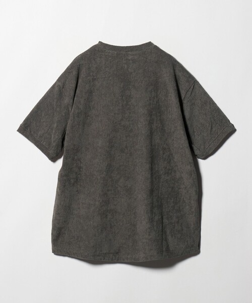 UNITED ARROWS（ユナイテッドアローズ）の「＜ORIGINAL Charcoal＞×＜THING FABRICS＞パイル Tシャツ（Tシャツ/カットソー・メンズ・グレー系/ブラック/ホワイト・L/M）」の4枚目の写真