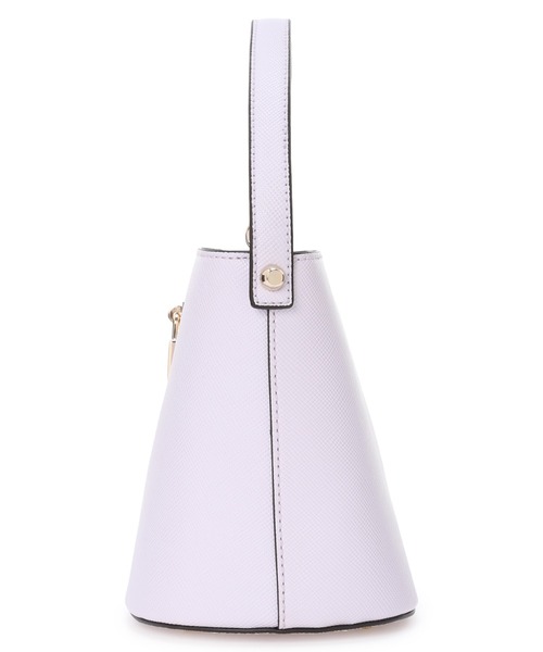 バッグ geee PATSIE Bucket Bag ショルダーバッグ | GUESS(ゲス) JAPAN 公式