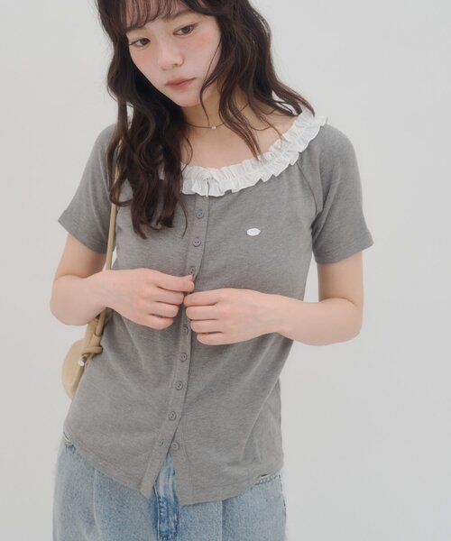 DISCOAT（ディスコート）の「【umm.】衿フリル半袖カットカーディガン（Tシャツ/カットソー・レディース・ネイビー/グリーン/グレー/サックスブルー/アイボリー・FREE）」の2枚目の写真