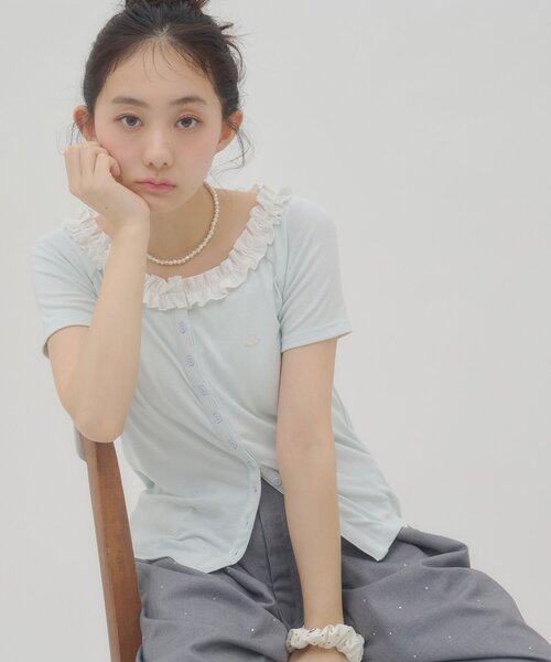 DISCOAT（ディスコート）の「【umm.】衿フリル半袖カットカーディガン（Tシャツ/カットソー・レディース・ネイビー/グリーン/グレー/サックスブルー/アイボリー・FREE）」の5枚目の写真