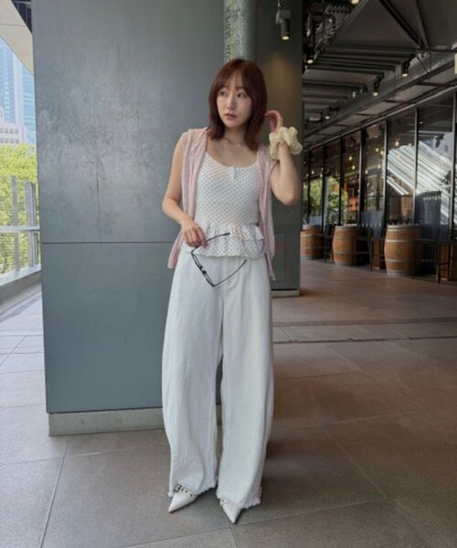 mline（エムライン）の「[mline]ルーズカーブデニム（デニムパンツ・レディース・オフホワイト/ブラック・2/1）」の8枚目の写真