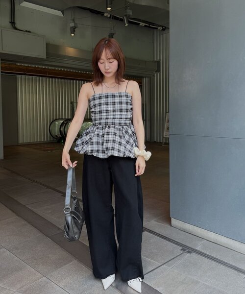 mline（エムライン）の「[mline]ルーズカーブデニム（デニムパンツ・レディース・オフホワイト/ブラック・2/1）」の17枚目の写真