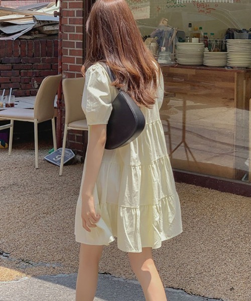 LUCPY(ラクピー)の「ティアードシャツミニワンピース(ワンピース・レディース・ホワイト/ブルー・X-LARGE/LARGE/MEDIUM)」の5枚目の写真