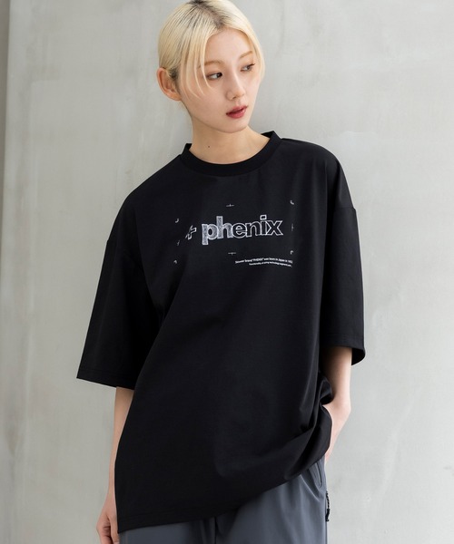 +phenix(プラスフェニックス)の「+phenix(プラスフェニックス)Outlast MIRRORED GRAPHIC SHORT SLEEVE TEE / ハンドドローン グラフィック ショートスリーブTシャツ(Tシャツ/カットソー・メンズ・ホワイト/グレー/ブラック・L/M)」の20枚目の写真
