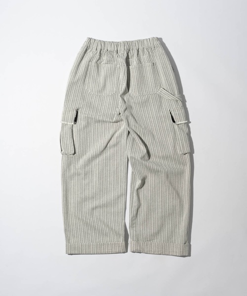 CASPER JOHN(キャスパージョン)の「Herringbone denim double knee cargo pants/ヘリンボーンデニムダブルニーカーゴパンツ(カーゴパンツ・メンズ・ネイビー/ホワイト・MEDIUM/X-SMALL/LARGE/SMALL)」の16枚目の写真