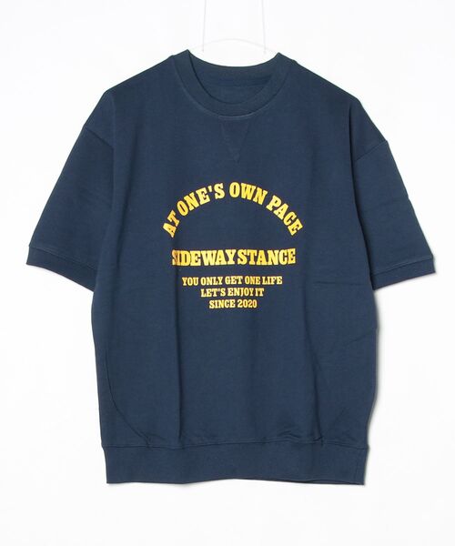 En serio TOKYO(エンソリオトーキョー)の「【SIDEWAYSTANCE】カレッジロゴ裏毛ライトスウェットTシャツ半袖トレーナー 70617(Tシャツ/カットソー・メンズ・杢グレー/ネイビー/ブラック・SMALL/X-LARGE/MEDIUM/LARGE)」の3枚目の写真
