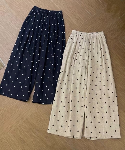 LAFFMO(ラフモ)の「ドット柄リネンライクワイドフレアイージーパンツ(その他パンツ・レディース・ネイビー/ベージュ・F)」の9枚目の写真