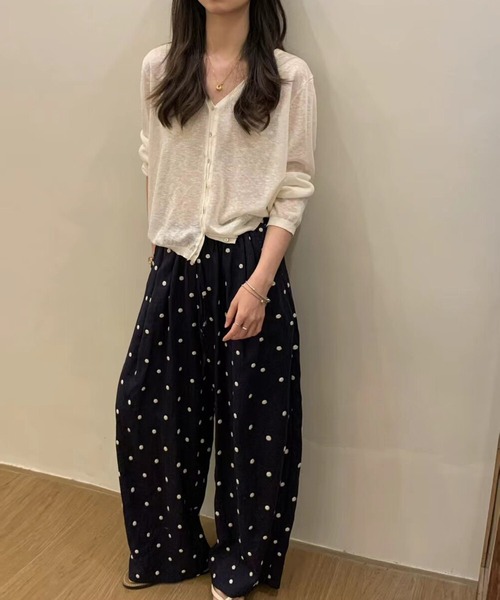 LAFFMO(ラフモ)の「ドット柄リネンライクワイドフレアイージーパンツ(その他パンツ・レディース・ネイビー/ベージュ・F)」の8枚目の写真